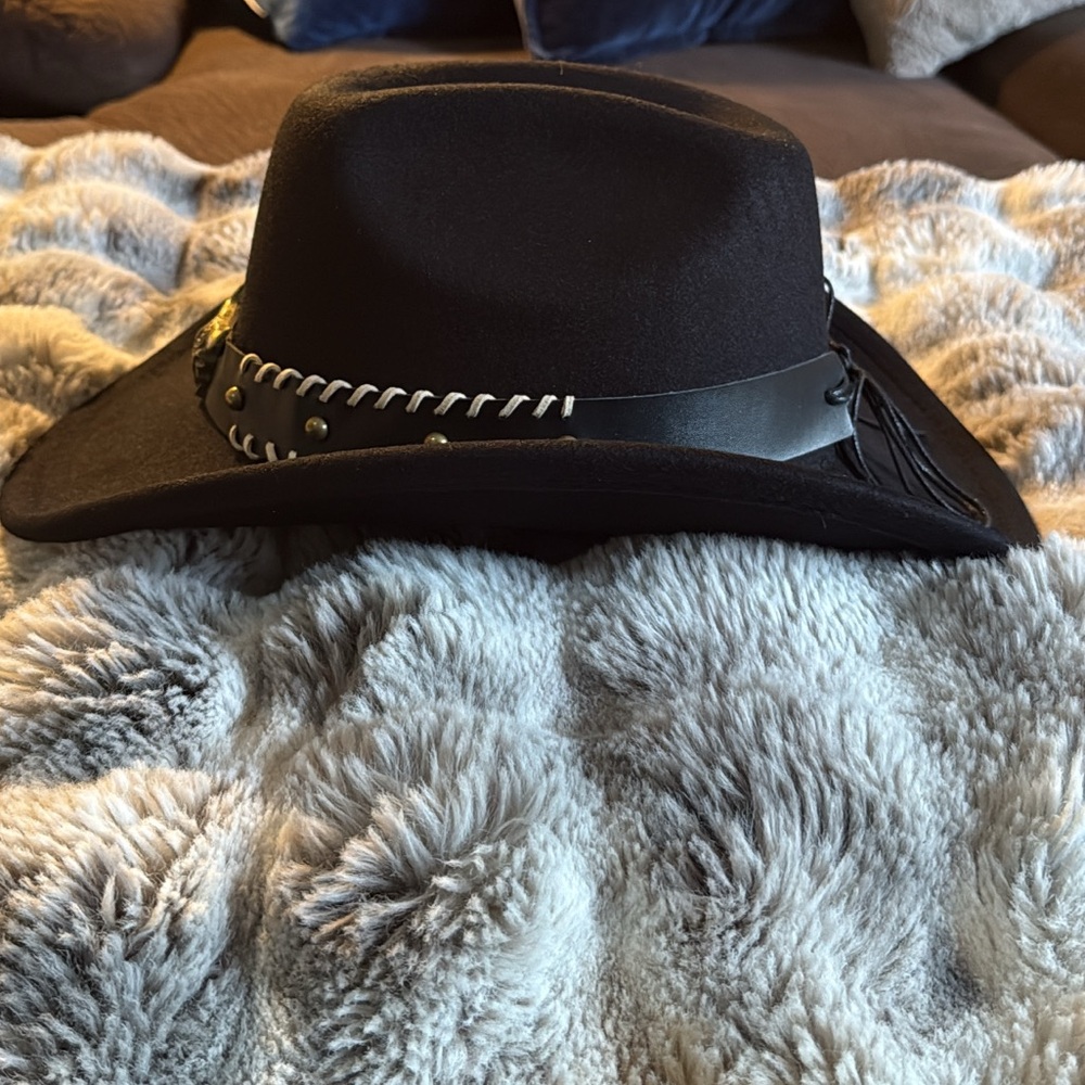 Black Western Cowboy Hat with Bull Headband - Picture 3 of 9